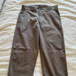 Lululemon Relaxed-Tapered Twill Trouser Cropped